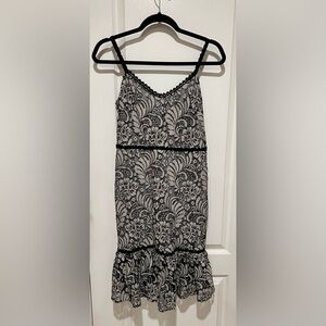 devlin black and white lace dress size 4.